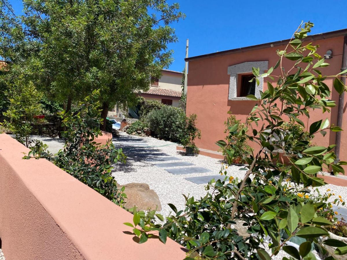 Quadrifoglio Affittacamere San Teodoro  Luaran gambar